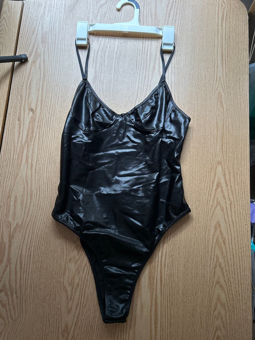 New Women’s 1pc Bodysuit Halloween🎃Costume Catwoman Bunny Xs/Small waist 13-14"